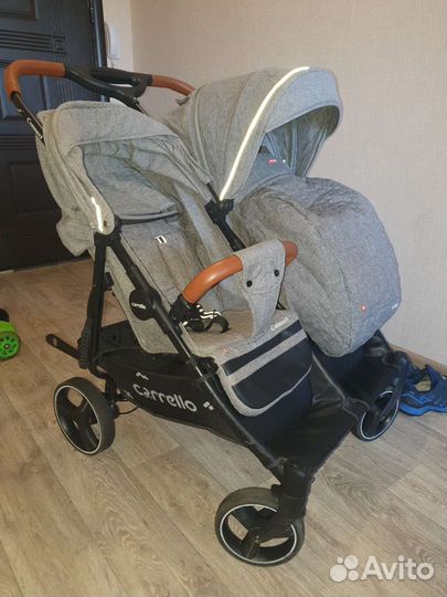Коляска для двойни carrello connect