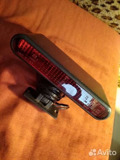 Стоп сигнал для автомобиля