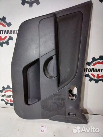 Обшивка двери передняя левая Ford Fiesta 2008