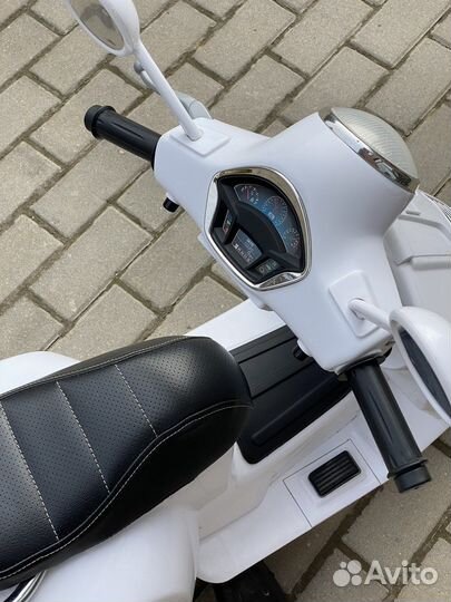 Электромотоцикл детский vespa
