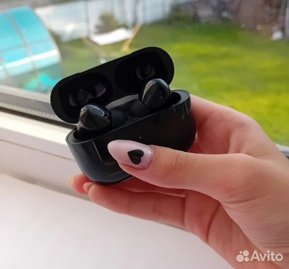 Беспроводные наушники apple airpods