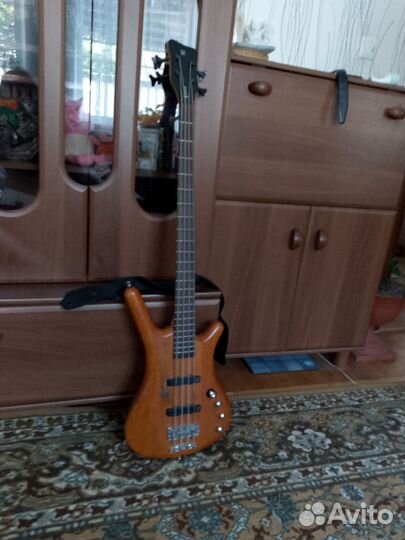 Бас гитара Warwick Corvette RB