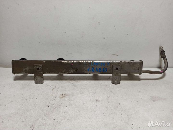 Рампа с форсунками Mitsubishi Lancer X 1.8 4b10