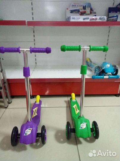 Новые самокаты.велосипед