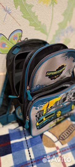 Рюкзак школьный
