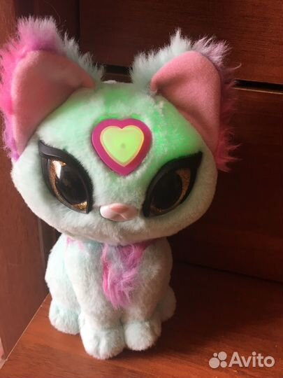 Интерактивная игрушка кошечка