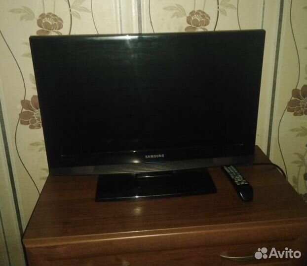 Телевизор samsung