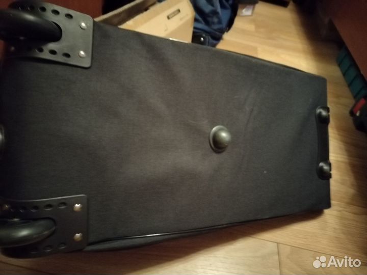 Сумка дорожная на колесах новая