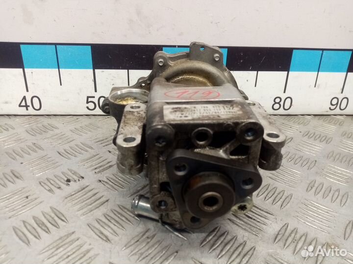 Б/У Насос гидроусилителя N46