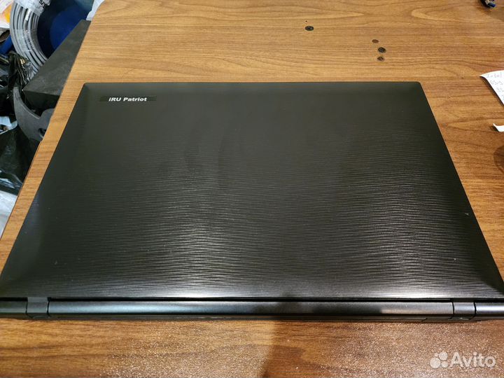 Ноутбук iru