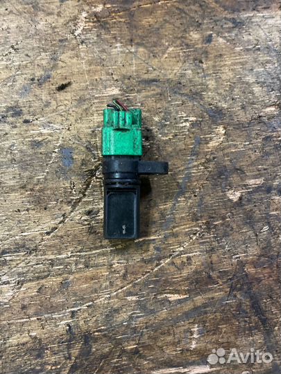 Датчик распредвала Nissan Micra