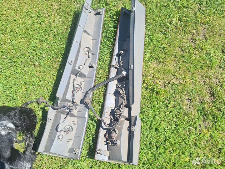 Продам задние фонари на honda stepwgn