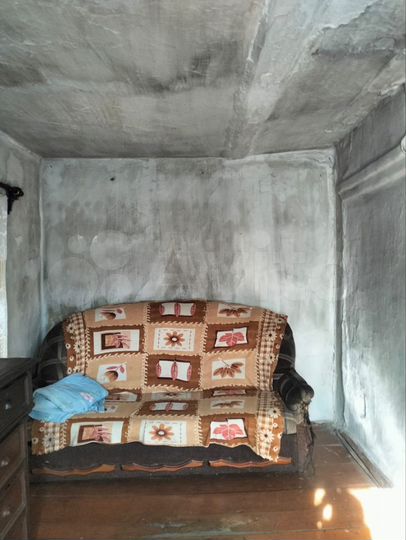 Дом 25 м² на участке 3 сот.