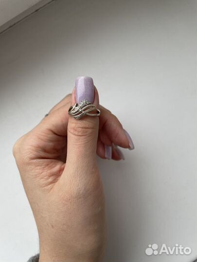 Серебряное кольцо