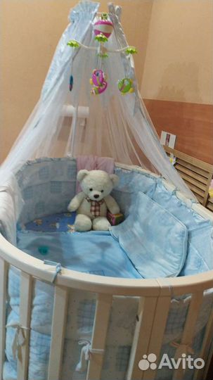 Детская кроватка с маятником круглая/овальная