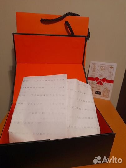 Подарочная коробка Цум Оригинал Новая и Пакет Цум