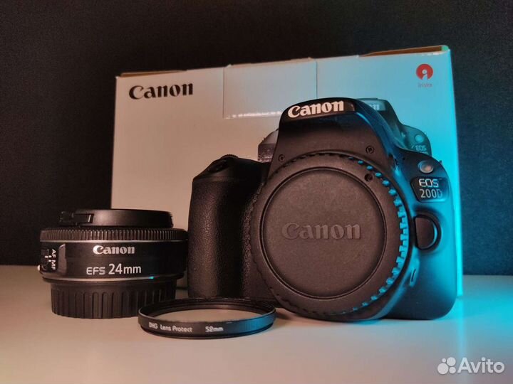 Фотоаппарат Canon 200D