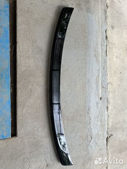 Оригинальный спойлер на Ford Mustang