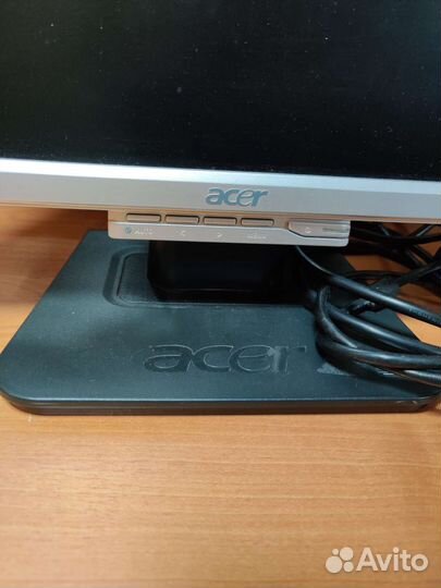 Монитор acer