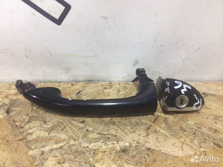 Ручка двери внешняя передняя правая Mercedes-Benz