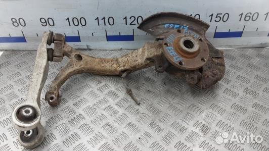 Ступица передняя правая audi A4 B5 (FSE13N901)