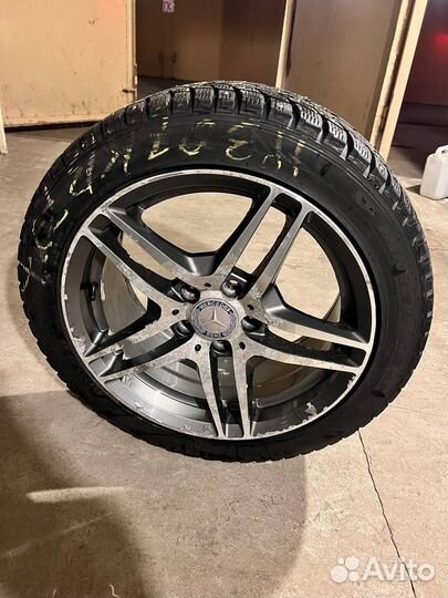 Зимняя резина на дисках r17 235/45 (Мерседес Е)