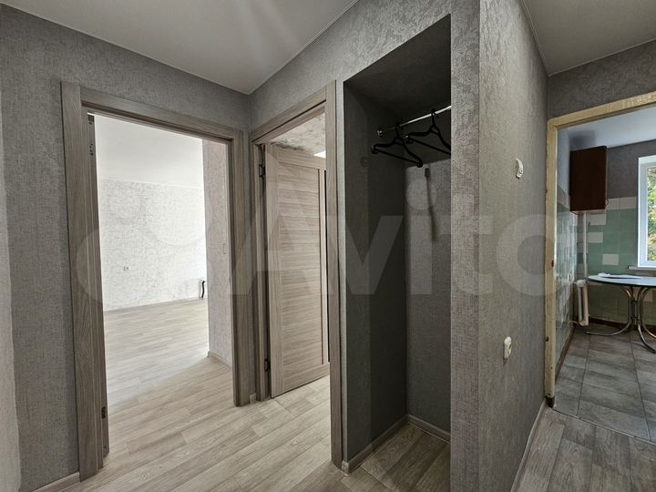 3-к. квартира, 60 м², 2/5 эт.