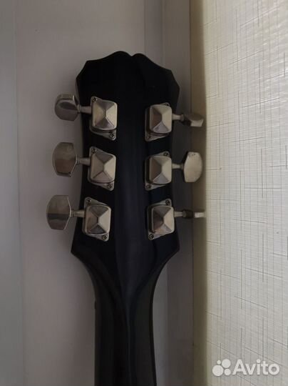 Электро гитара с комбиком