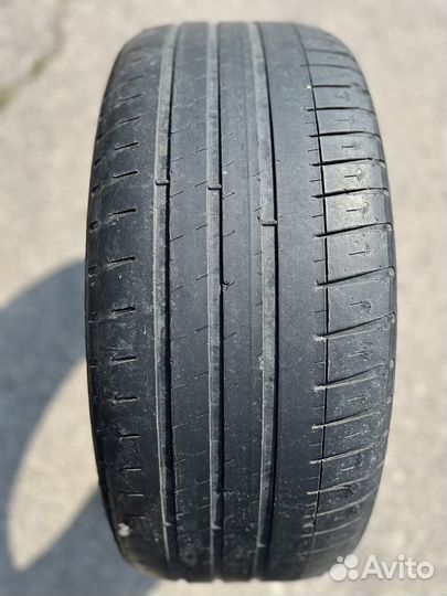 Michelin Pilot Sport 3 235/45 R18
