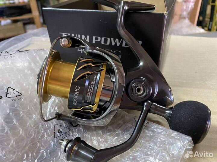 Катушка shimano 20 twin power 4000 pg