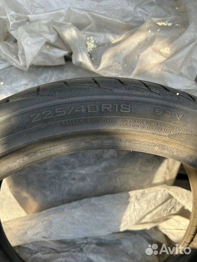 Triangle TR968 225/40 R18