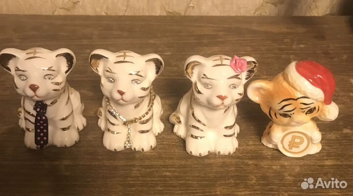 Фарфоровые статуэтки