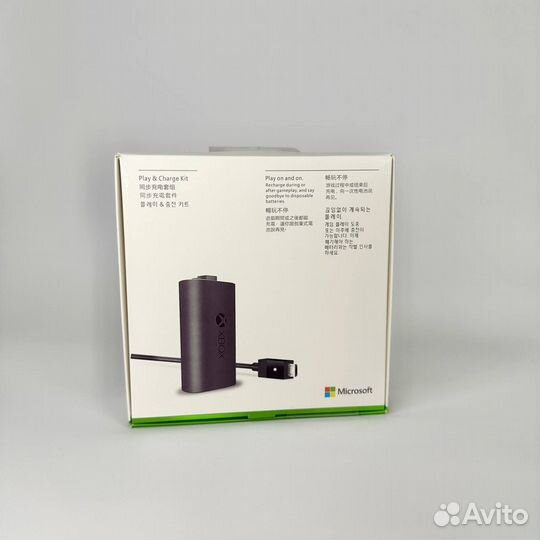 Аккумулятор для Xbox и кабель micro-usb