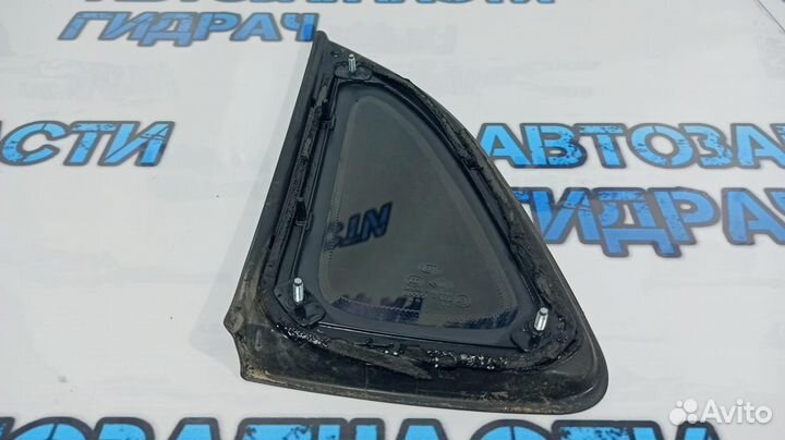 Стекло кузовное глухое правое Kia Rio 3 87820-4X20