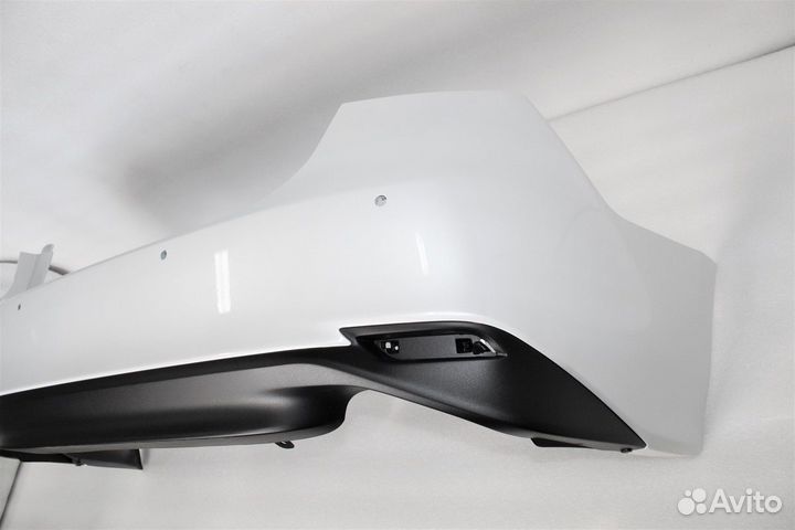 Camry 70 Рестайлинг задний бампер без дефектов