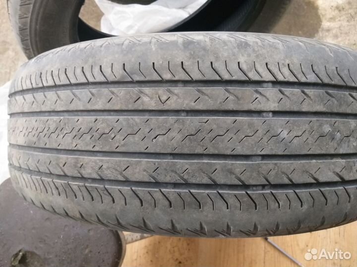 Bridgestone Ecopia EP850 215/60 R17 96