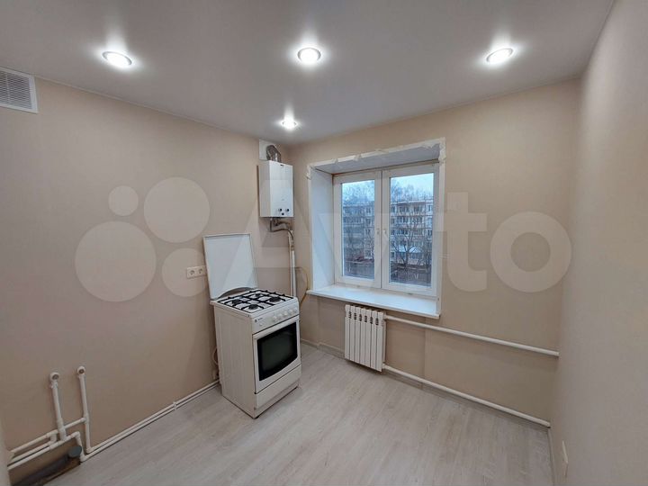 2-к. квартира, 45 м², 4/4 эт.