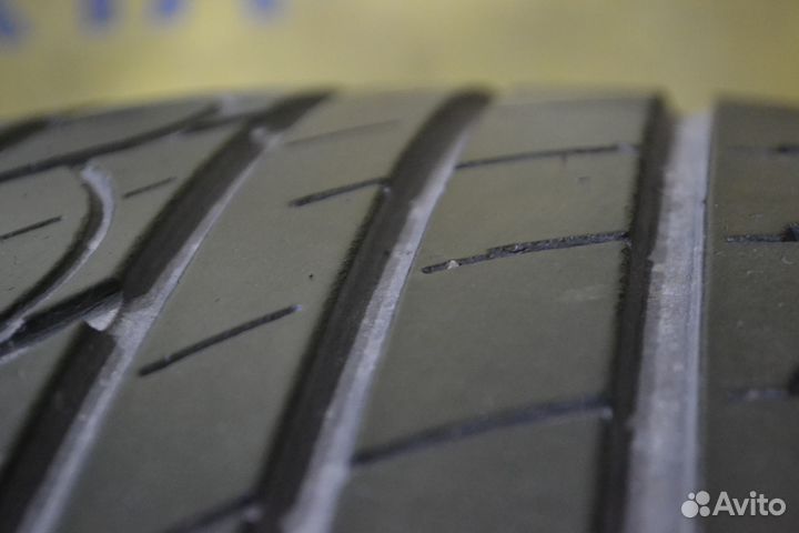 Rovelo RPX-988 225/45 R18