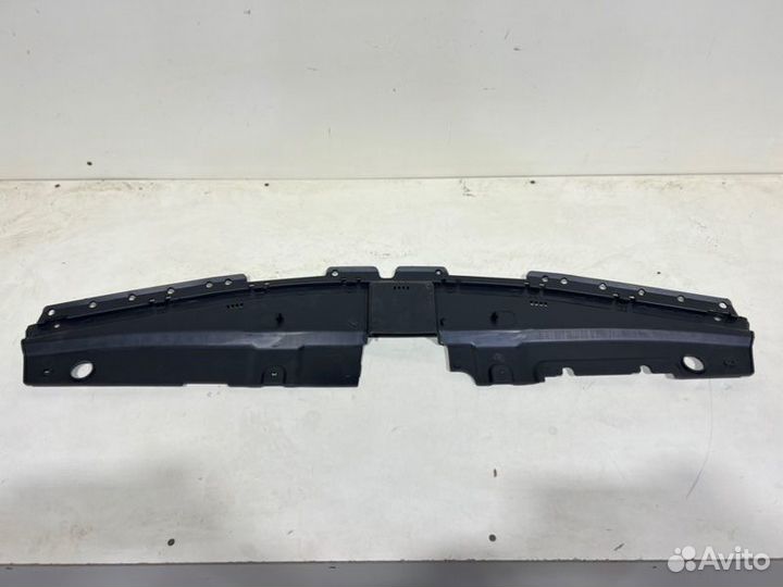 Накладка замка капота