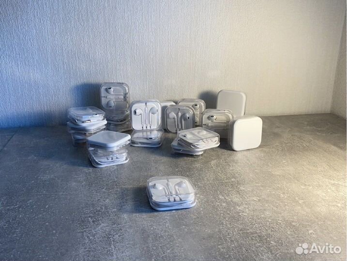 Наушники Apple EarPods проводные