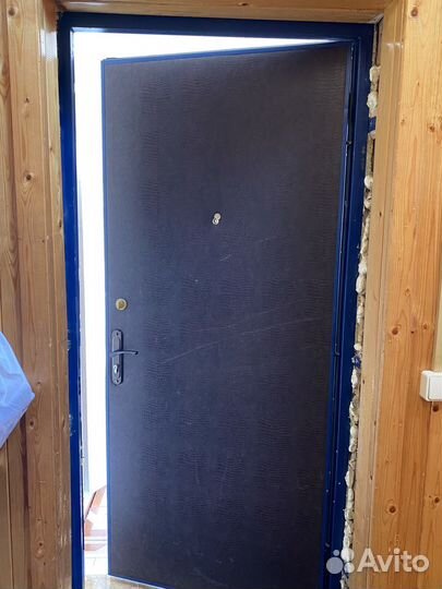 Металлическая дверь бу