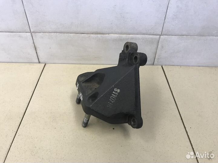 Кронштейн двигателя правый RIO 2011-2017