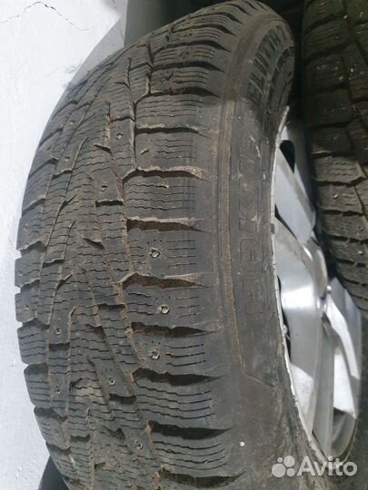 Продам комплект колёс