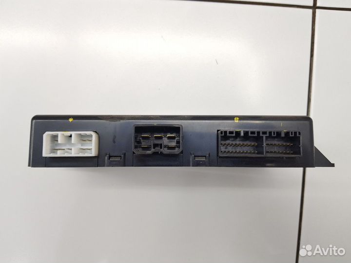 Блок управления передним левым сиденьем с памятью