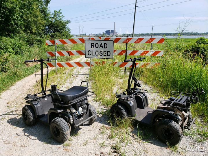 Квадроцикл стоячий самокат скутер
