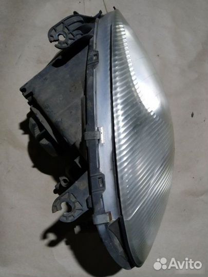 Фара передняя правая Chevrolet Lanos