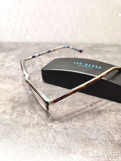 Очки:оправа Ted Baker,линзы с диоптр+чехол