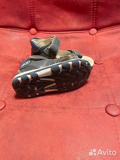 Сандалии детские для мальчиков 22