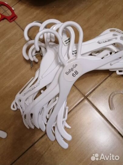 Вешалки (плечики) детские