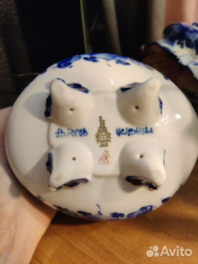 Фарфоровая посуда гжель салатница